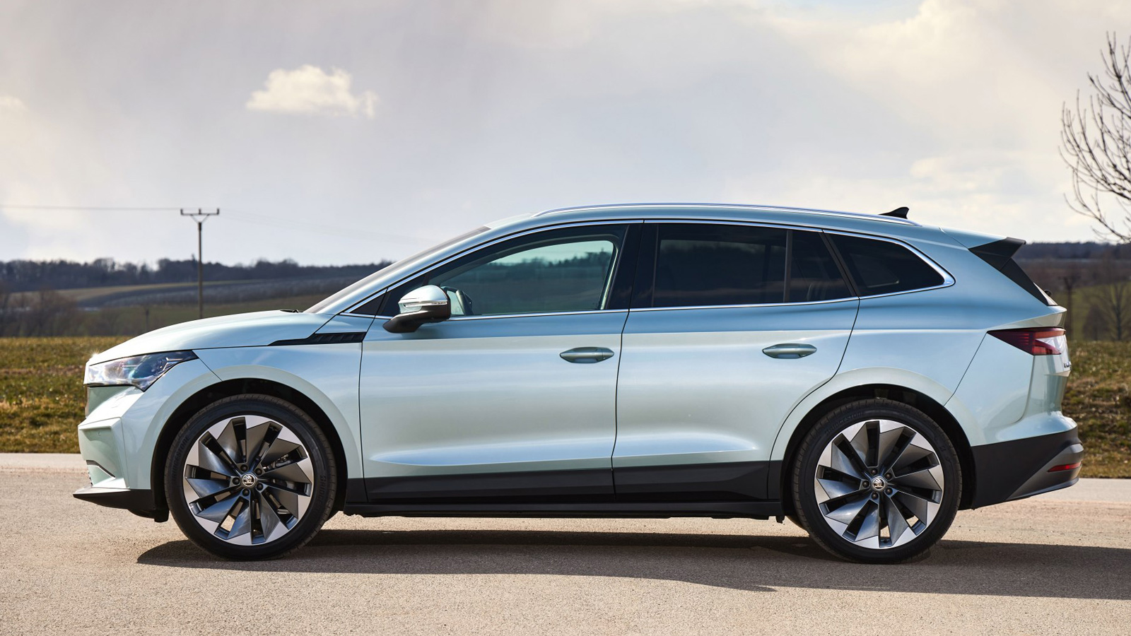 306 ίπποι και 530 χιλιόμετρα αυτονομία για το 1ο e-SUV της Skoda